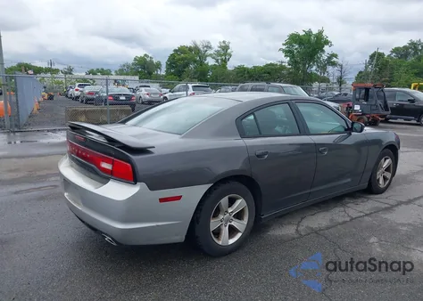 2014 Dodge Charger Se z USA, uszkodzony, nr VIN 2C3CDXBG3EH366580